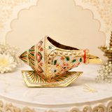 Girnar Meenakari Shankh Kalash | Gold & Ivory