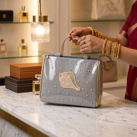 Girnar Dham Handbag – Silver Grey